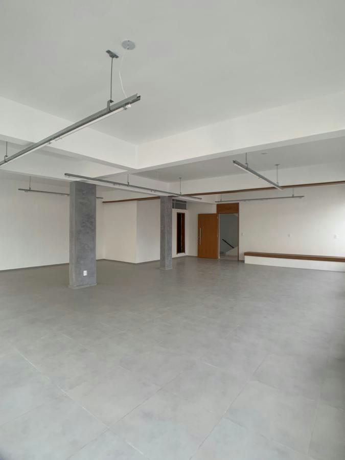 Sala Comercial para Locação em Juiz de Fora / MG no bairro Centro
