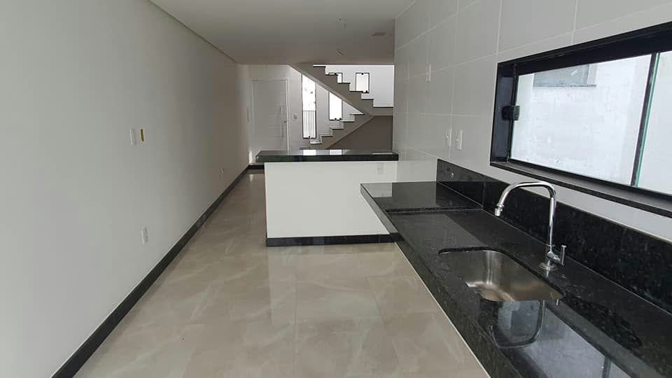 Casa para Venda em Juiz de Fora / MG no bairro Aeroporto