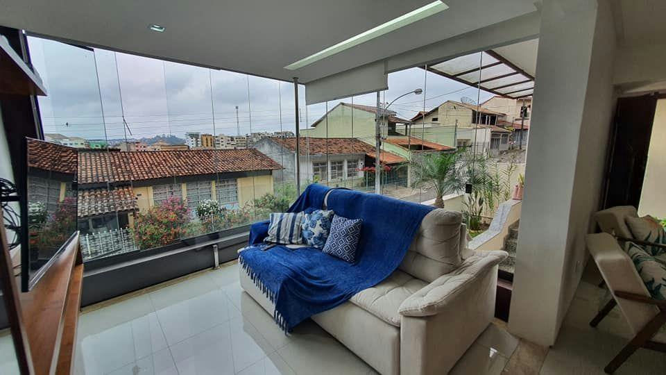 Casa para Venda em Juiz de Fora / MG no bairro Jardim do Sol
